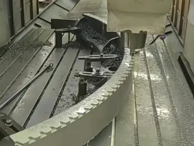 Dostosowywanie według wymagań klienta: Frezowanie pierścieni zębatych na bramie CNC — w jaki sposób firma Tangshan Yuexin Machinery stale rozwija precyzyjną obróbkę
