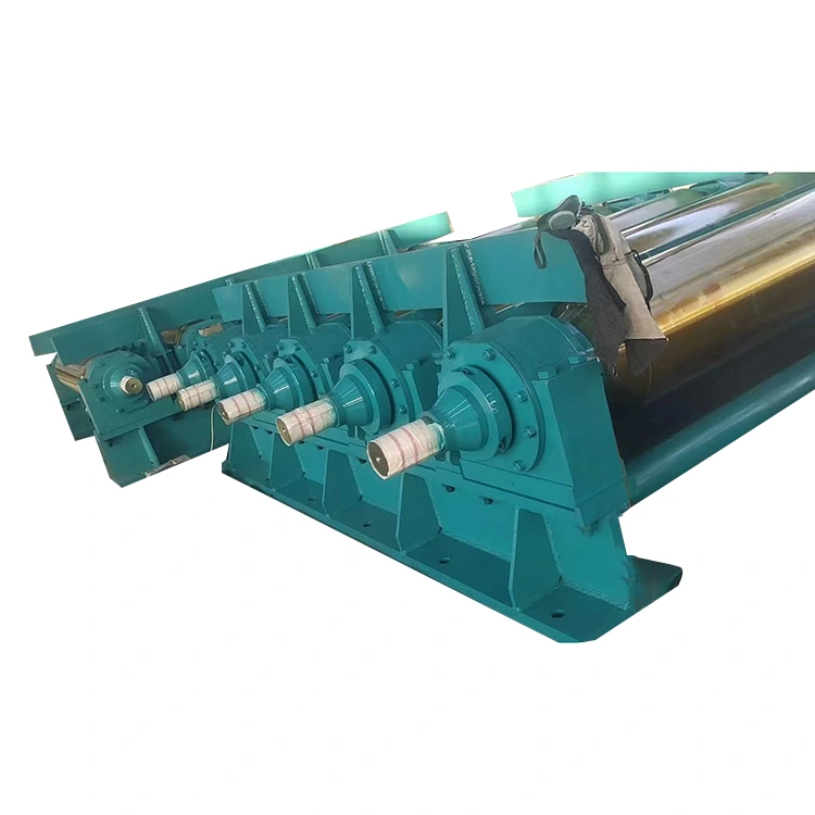 Przenośnik rolkowy do obracania kęsów stalowych